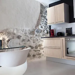 Chez Lesres - T2 Jardin Dans Maison Proche Uriage - Chamrousse France