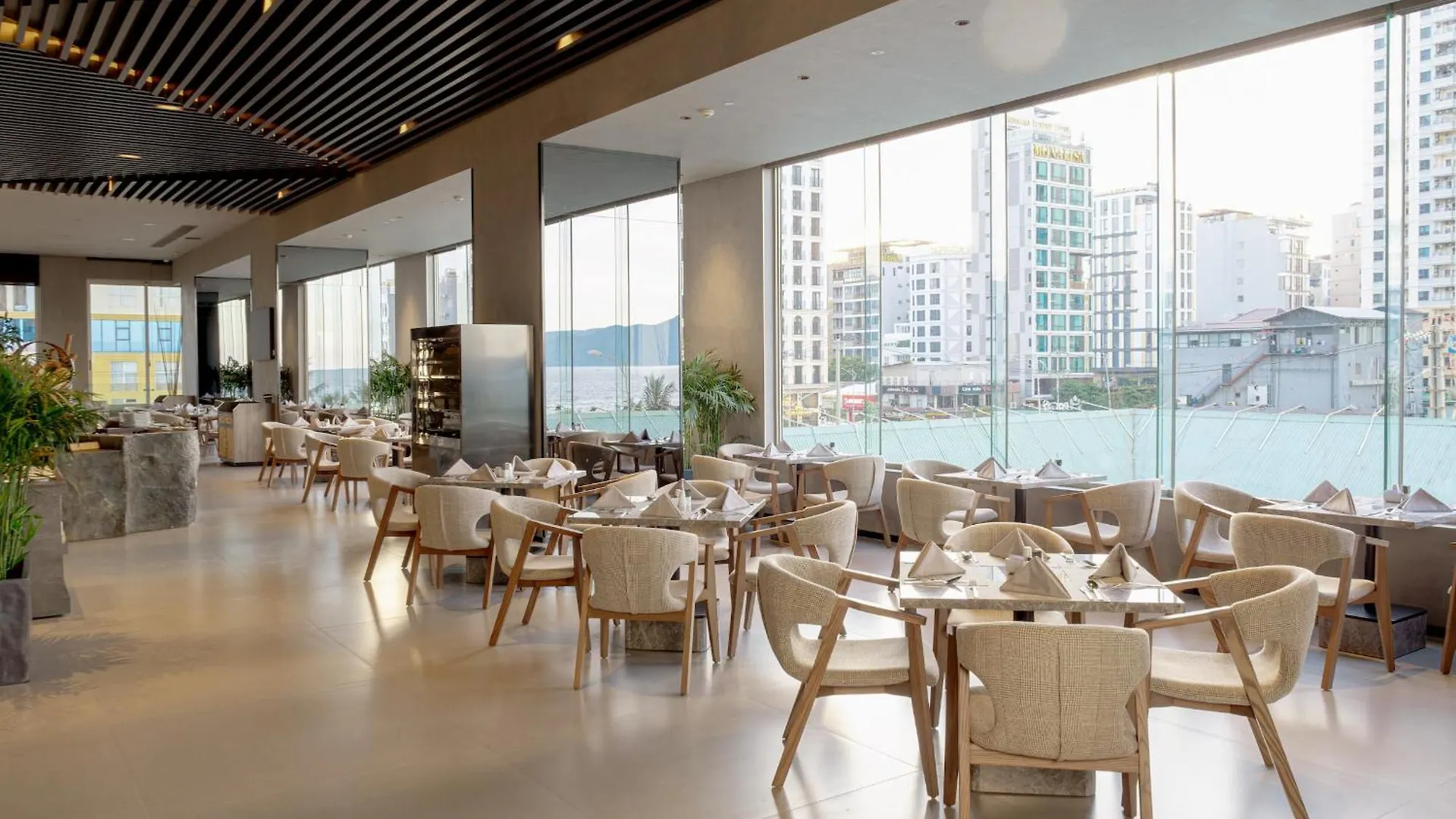 M Hotel Danang 5*, Đà Nẵng