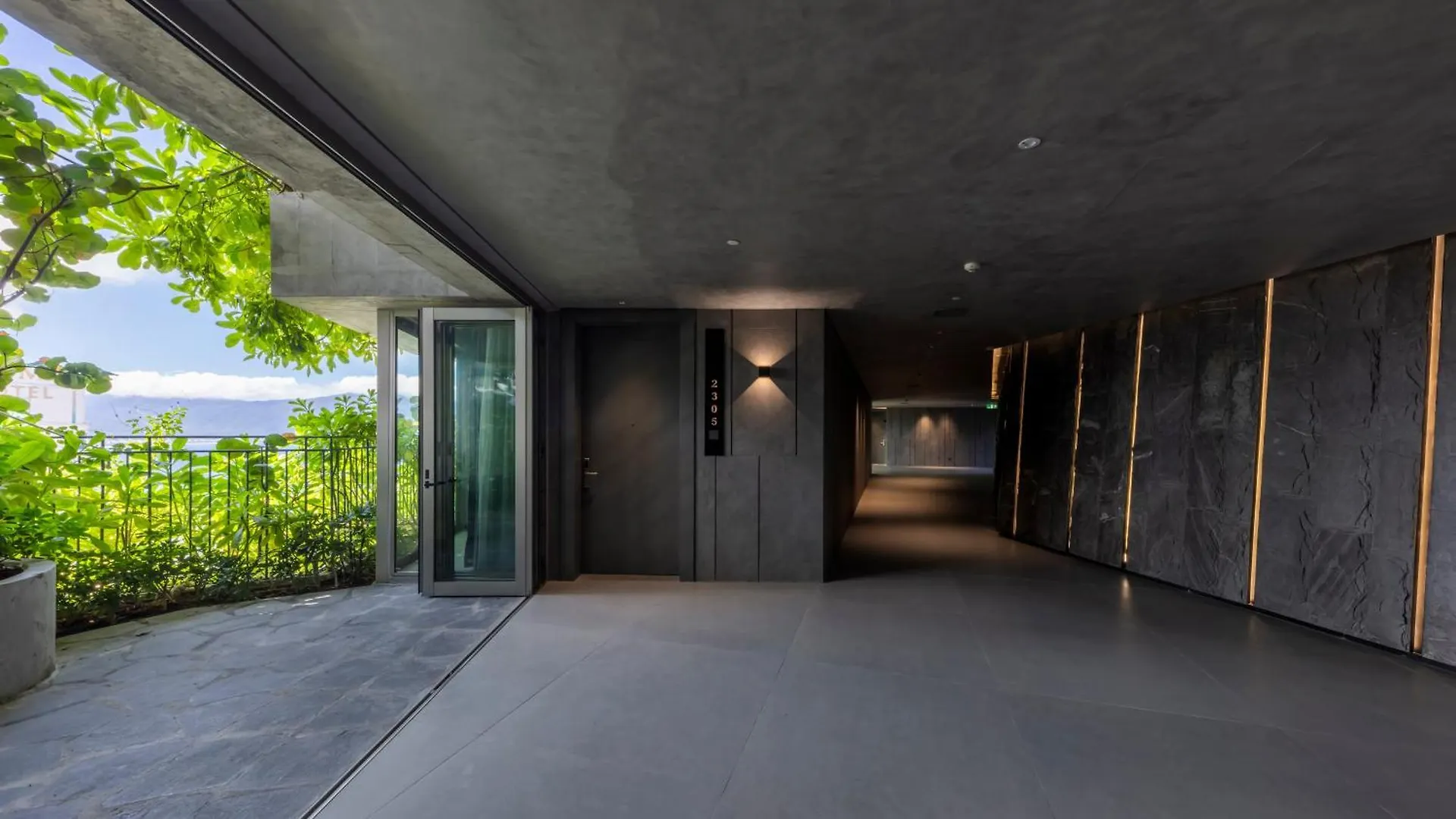 M Hotel Danang 5*, Дананг